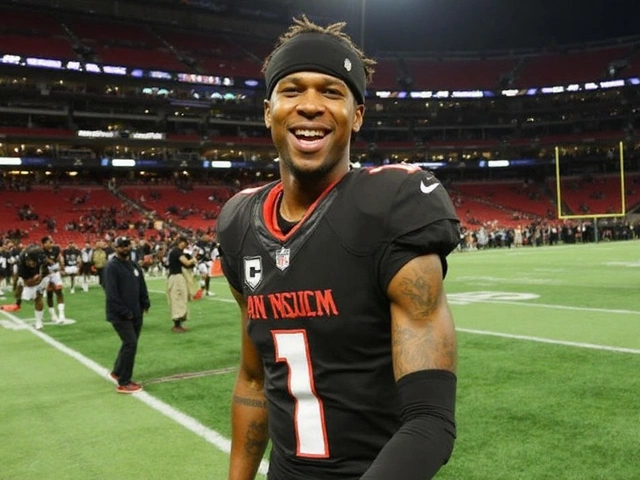 Darnell Mooney a game-time decision for Falcons’ opener vs. Buccaneers as shoulder lingers
