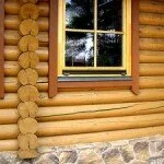 Почему на стенах деревянных домов возникают трещины? 
